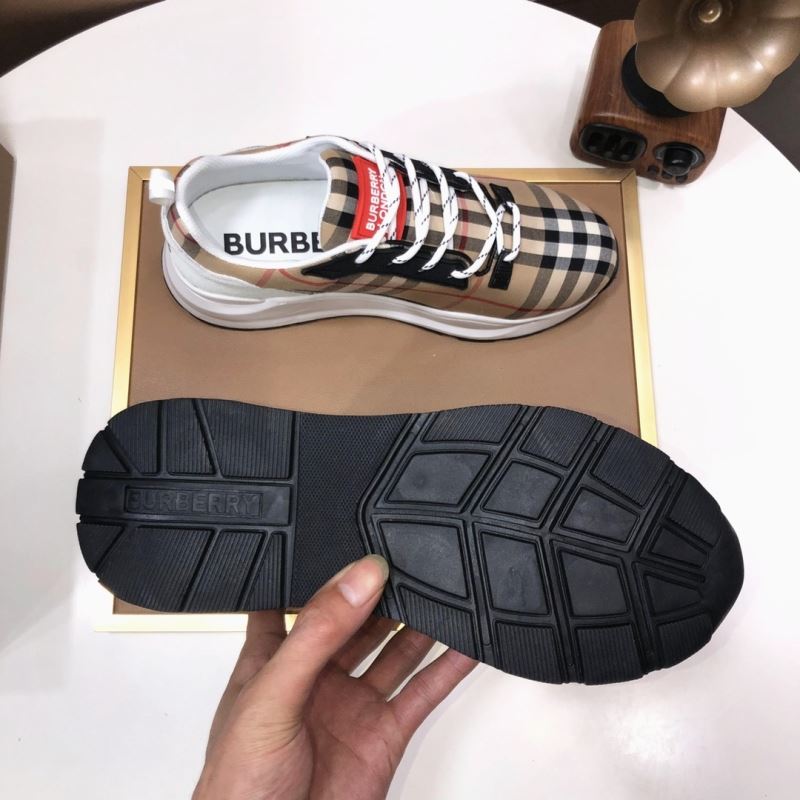 Burberry Low Shoes